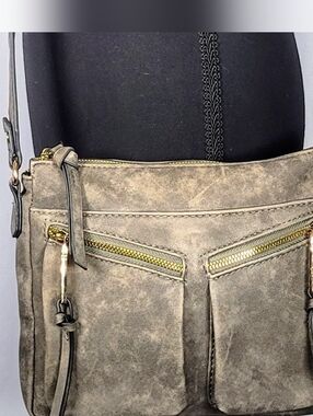👜 Taupe Distressed Crossbody Multi Pocket Gold Zipper Everyday Shoulder Purse